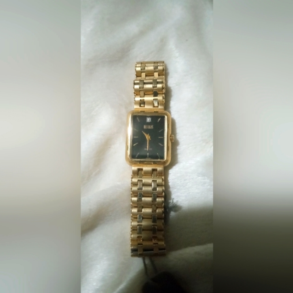 Vintage Bill blass gold watch
